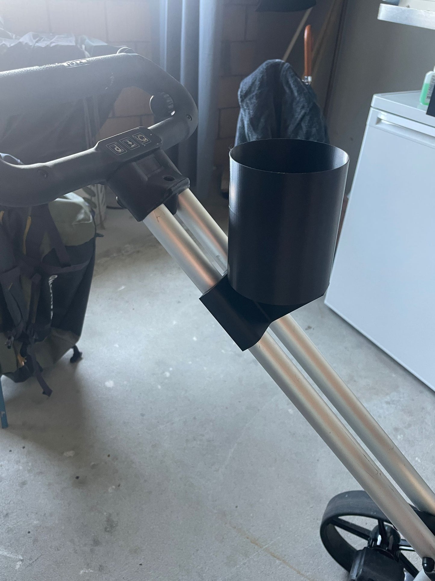 Getränkehalter Fixie für Flat-Cat Golftrolley